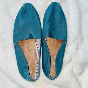 TEAL TOMS SHOES